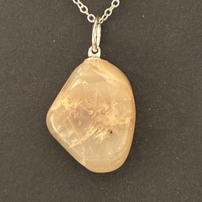PIERRE DE LUNE PENDENTIF 4