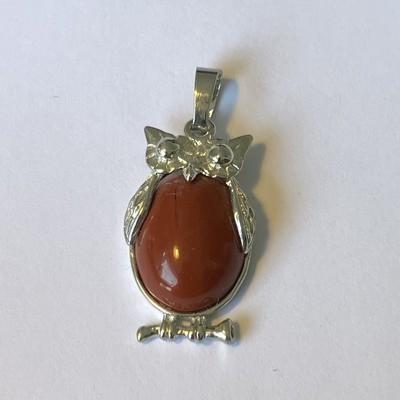 JASPE ROUGE CHOUETTE PENDENTIF