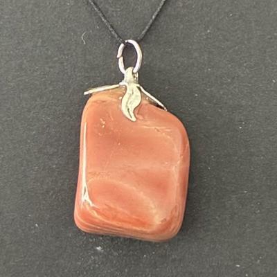 BOIS FOSSILE PETRIFIE PENDENTIF 11