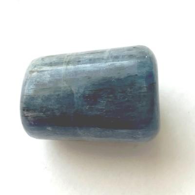 CYANITE KYANITE PIERRE
