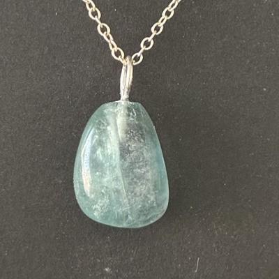 FLUORINE FLUORITE PENDENTIF BLEUE 1