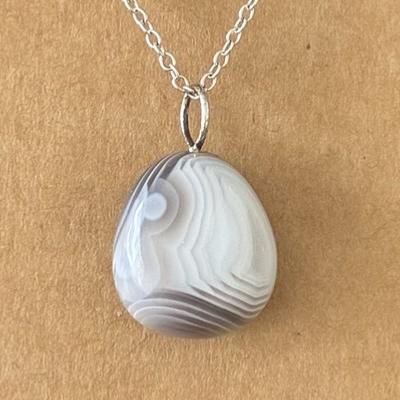 AGATE DE BOTSWANA PENDENTIF 7
