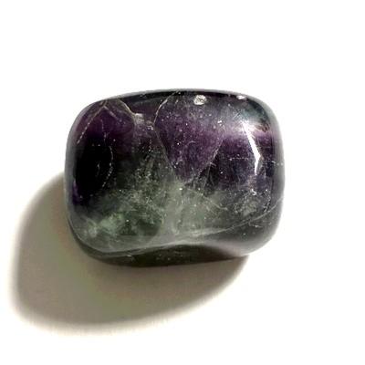 FLUORINE FLUORITE PIERRE VIOLETTE 1