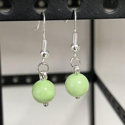 JADE VERTE BOUCLES D OREILLE