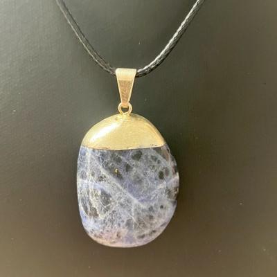 SODALITE PENDENTIF