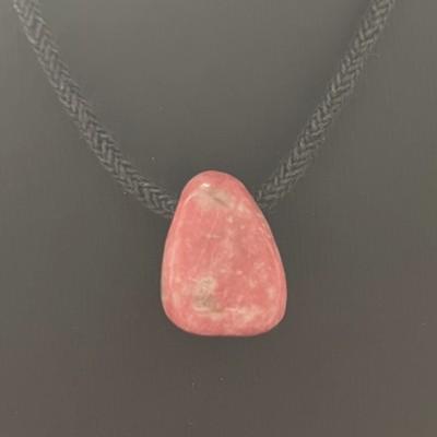 THULITE PENDENTIF