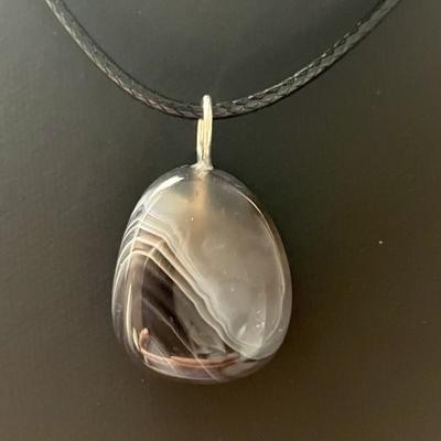 AGATE DE BOTSWANA PENDENTIF