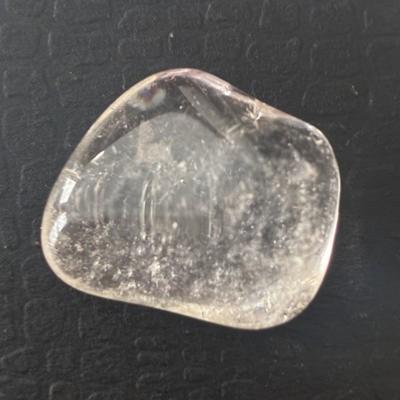 CRISTAL DE ROCHE QUARTZ PIERRE 4