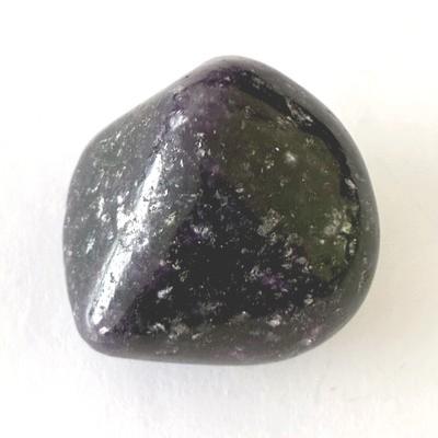 LEPIDOLITE PIERRE 7