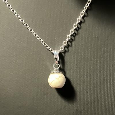 MAGNESITE PENDENTIF