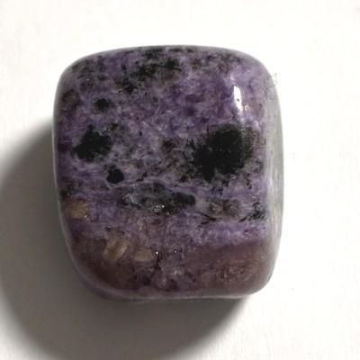 SUGILITE PIERRE 4