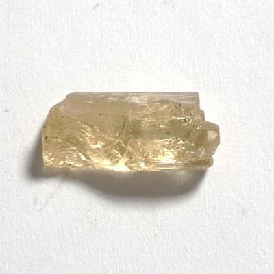 TOPAZE IMPERIALE PIERRE BRUTE 4