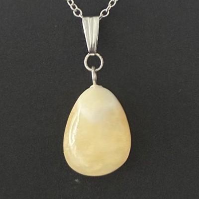 CALCITE ORANGE PENDENTIF