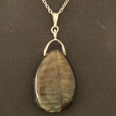 LABRADORITE PENDENTIF 4