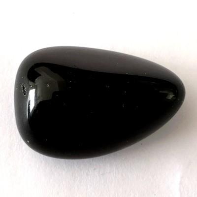 OBSIDIENNE NOIRE PIERRE 1
