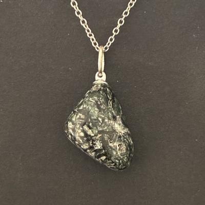 SERAPHINITE PENDENTIF 4