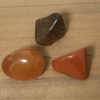 3 PIERRES MASCULIN SACRE