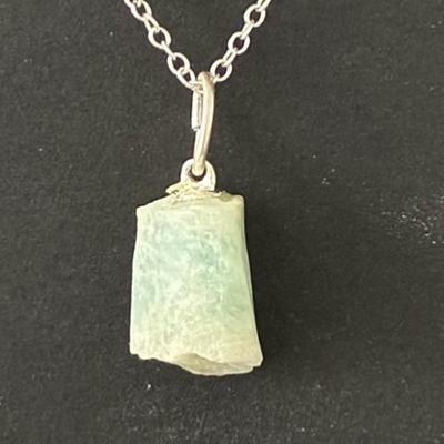 AIGUE MARINE PENDENTIF BRUT 13