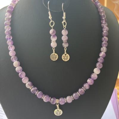 Parures Colliers et Boucles d' Oreille