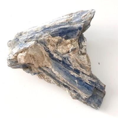 CYANITE KYANITE BRUTE XL 5