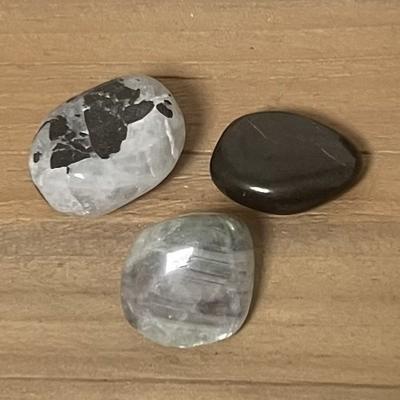 3 PIERRES ONDES ELECTROMAGNETIQUES