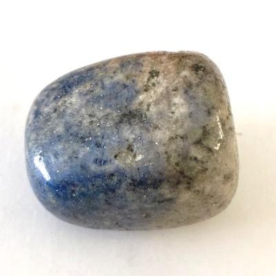 DUMORTIERITE PIERRE 4