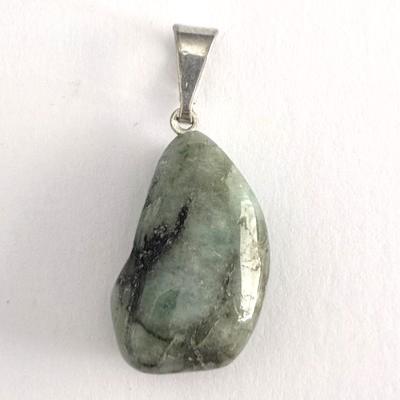 EMERAUDE PENDENTIF 5