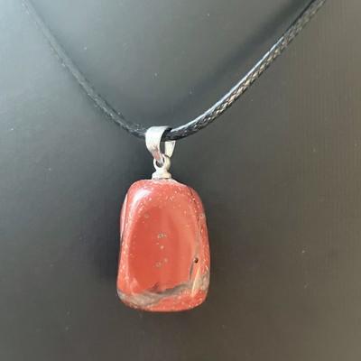 JASPE ROUGE PENDENTIF