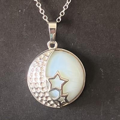 OPALINE PENDENTIF