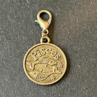 BRELOQUE POISSON SIGNE ASTROLOGIQUE