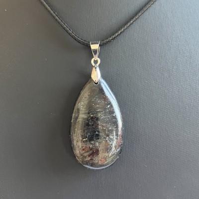 NUUMITE NUMITE PENDENTIF