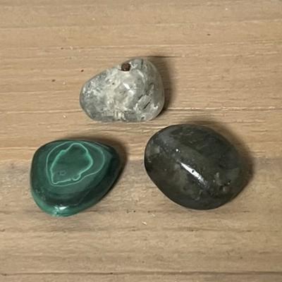 3 PIERRES AUTO GUERISON