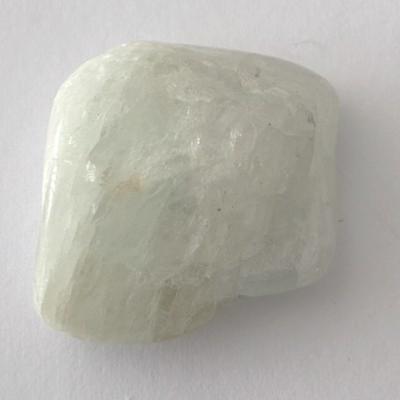 AIGUE MARINE PIERRE 8