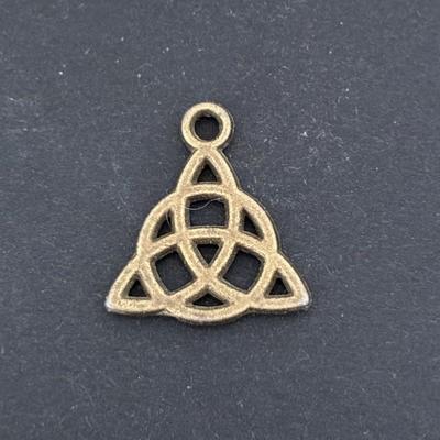 BRELOQUE TRIQUETRA BRONZE