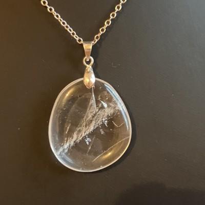 CRISTAL DE ROCHE QUARTZ PENDENTIF