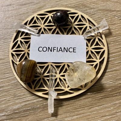 GRILLE DE CRISTAUX CONFIANCE