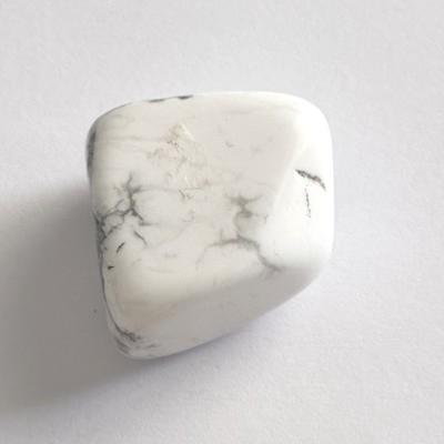 HOWLITE PIERRE 3