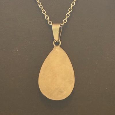 QUARTZ LAITEUX PENDENTIF 