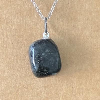 SPECTROLITE LARVIKITE PENDENTIF 2