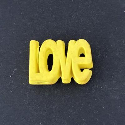 BRELOQUE PERLE LOVE