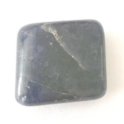 IOLITE CORDIERITE PIERRE 7