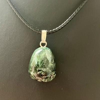 SERAPHINITE PENDENTIF