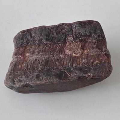 OEIL DE TAUREAU PIERRE BRUTE