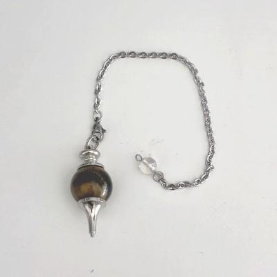 OEIL DU TIGRE PENDULE