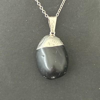 ONYX PENDENTIF 16