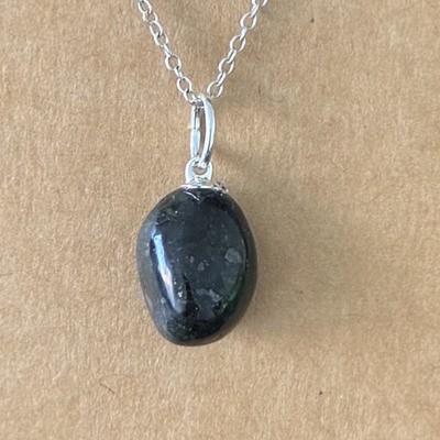 SPECTROLITE LARVIKITE PENDENTIF 5