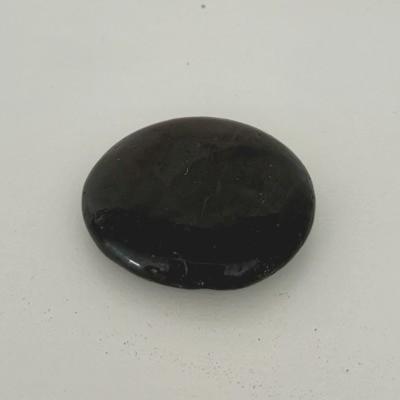 TOURMALINE NOIRE PIERRE PLATE