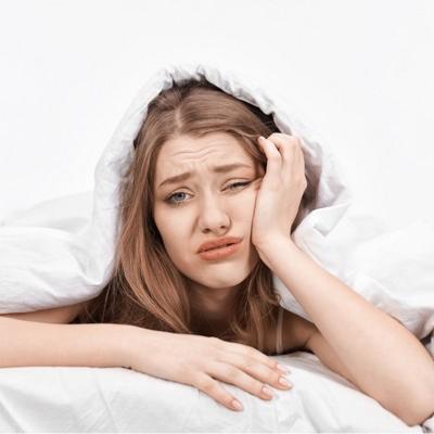 Insomnie Mental : Quelle pierre en lithotherapie et quelle plante pour le sommeil solution naturelle