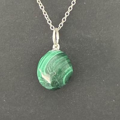 MALACHITE PENDENTIF 12