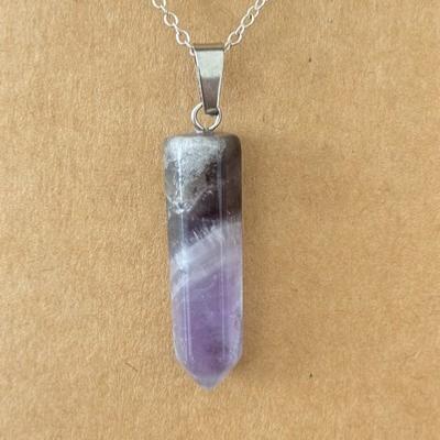 AMETHYSTE BATON PENDENTIF